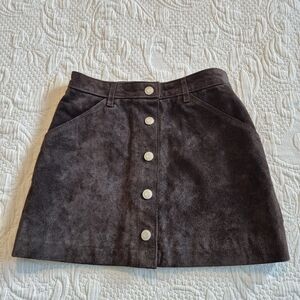 Gap girls size 6 brown lined leather skirt, front snap closure, 4 pockets VGUC